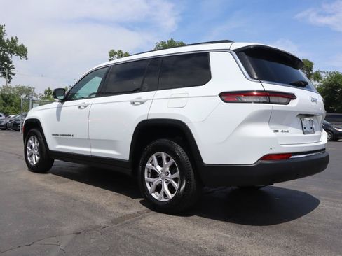 Used 2022 Jeep Grand Cherokee L Limited AWD/4WD image 3