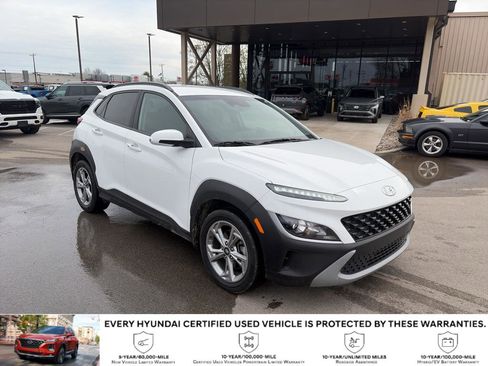 Used 2023 Hyundai Kona SEL image 1