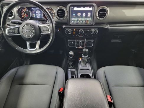 Certified 2021 Jeep Wrangler Unlimited Sahara image 22