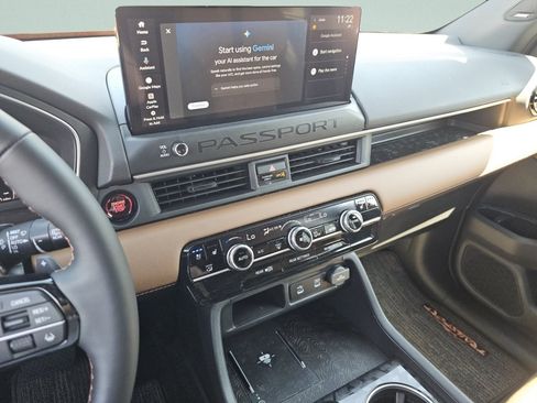 Certified 2026 Honda Passport TrailSport Elite image 35