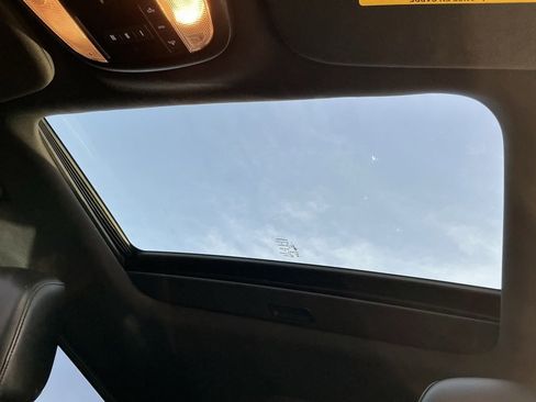 Used 2021 Dodge Durango GT image 36