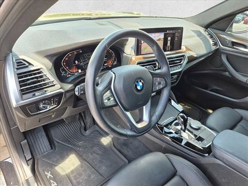 Used 2022 BMW X4 xDrive30i AWD/4WD image 9