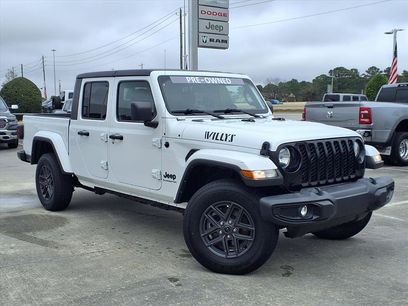 Used 2021 Jeep Gladiator Sport