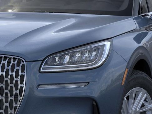 New 2026 Lincoln Corsair Premiere FWD image 19