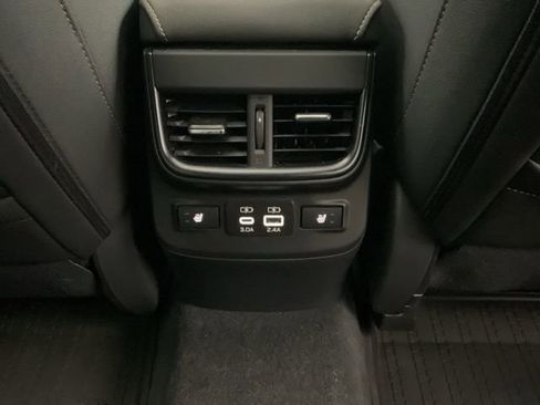 Used 2025 Subaru Outback Wilderness AWD/4WD image 27