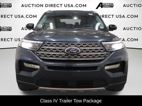 Used 2022 Ford Explorer Limited w/ Equipment Group 301A RWD image 3