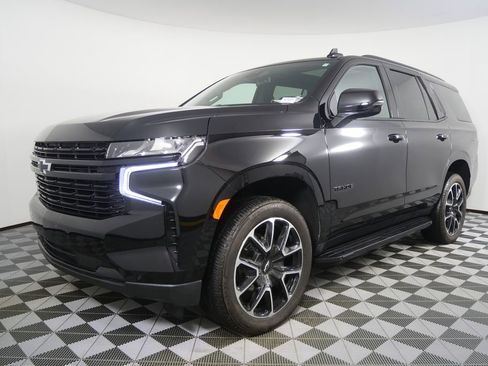 Used 2023 Chevrolet Tahoe RST w/ Luxury Package image 7