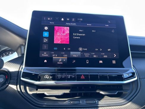 New 2026 Jeep Compass Latitude image 21