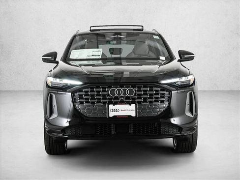 New 2025 Audi Q5 Premium Plus image 2