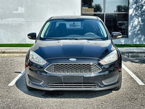 Used 2016 Ford Focus SE w/ SE Power Seat Package image 6