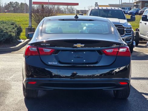 Used 2025 Chevrolet Malibu LT image 6