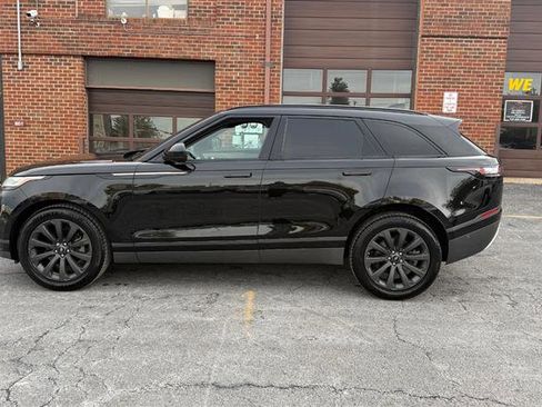 Used 2018 Land Rover Range Rover Velar R-Dynamic SE image 19