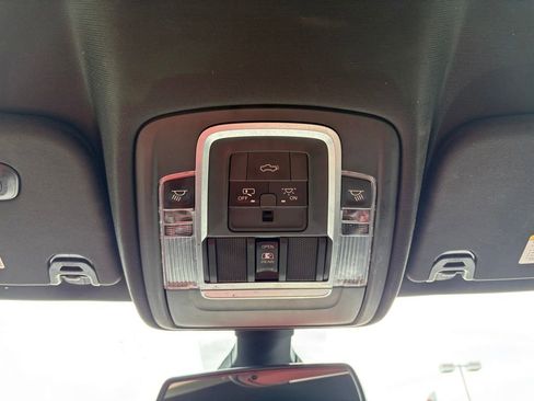 Used 2019 RAM 1500 Laramie w/ Sport Appearance Package AWD/4WD image 23