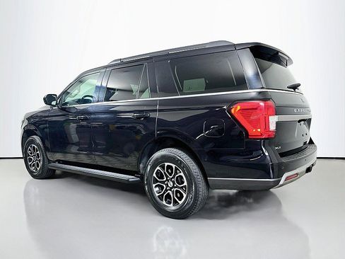 Used 2024 Ford Expedition XLT AWD/4WD image 5