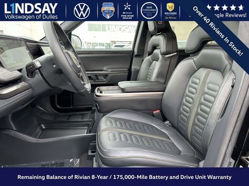 Used 2022 Rivian R1T Adventure image 11