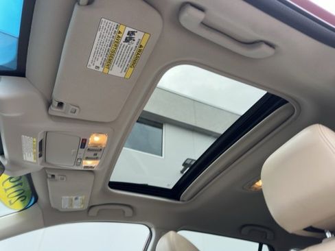 Used 2019 Subaru Outback 2.5i Limited image 19