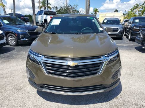 Used 2023 Chevrolet Equinox LT FWD image 2