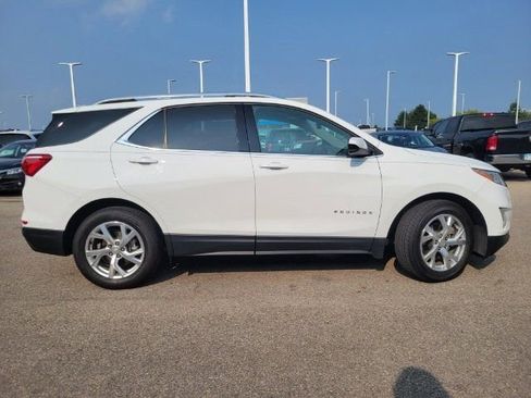 Used 2020 Chevrolet Equinox LT image 15