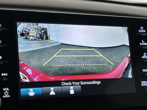 Used 2019 Honda Accord Sport image 18