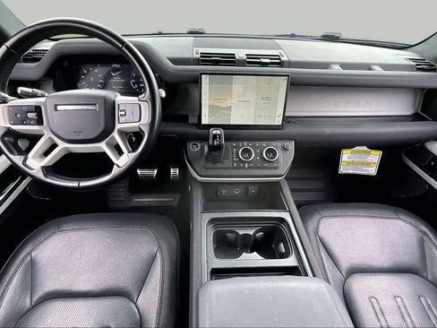 Used 2022 Land Rover Defender 110 X-Dynamic SE AWD/4WD image 13