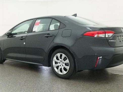 Used 2026 Toyota Corolla LE FWD image 41