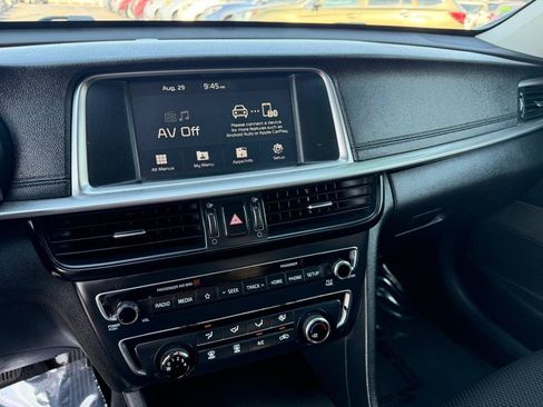 Used 2019 Kia Optima LX FWD image 30