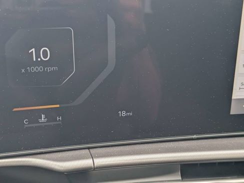 New 2026 Kia Sportage SX AWD/4WD image 30