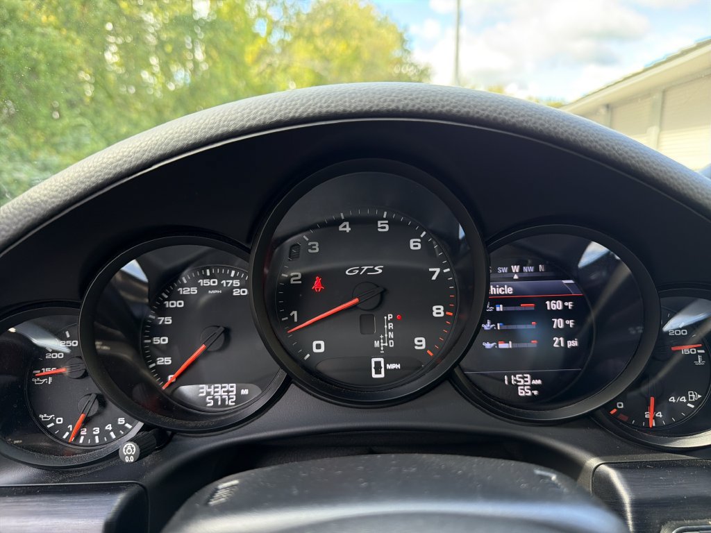 Used 2015 Porsche 911 Carrera GTS RWD image 7