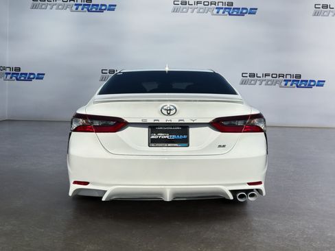 Used 2023 Toyota Camry SE w/ Convenience Package FWD image 6