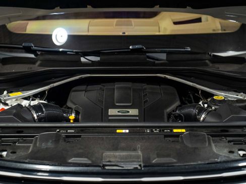 Used 2023 Land Rover Range Rover SV AWD/4WD image 55