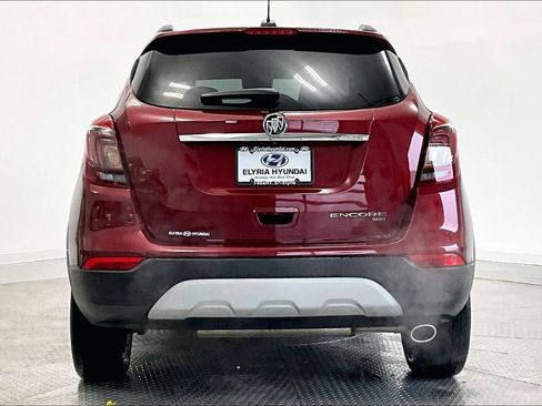 Used 2022 Buick Encore Preferred w/ Safety Package image 4