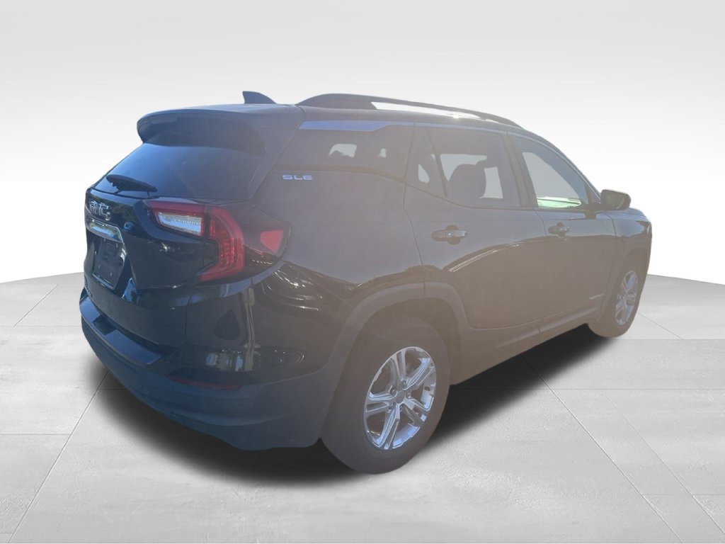 Used 2022 GMC Terrain SLE w/ Driver Convenience Package FWD image 11