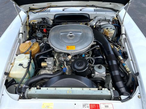 Used 1989 Mercedes-Benz 560 SL image 38