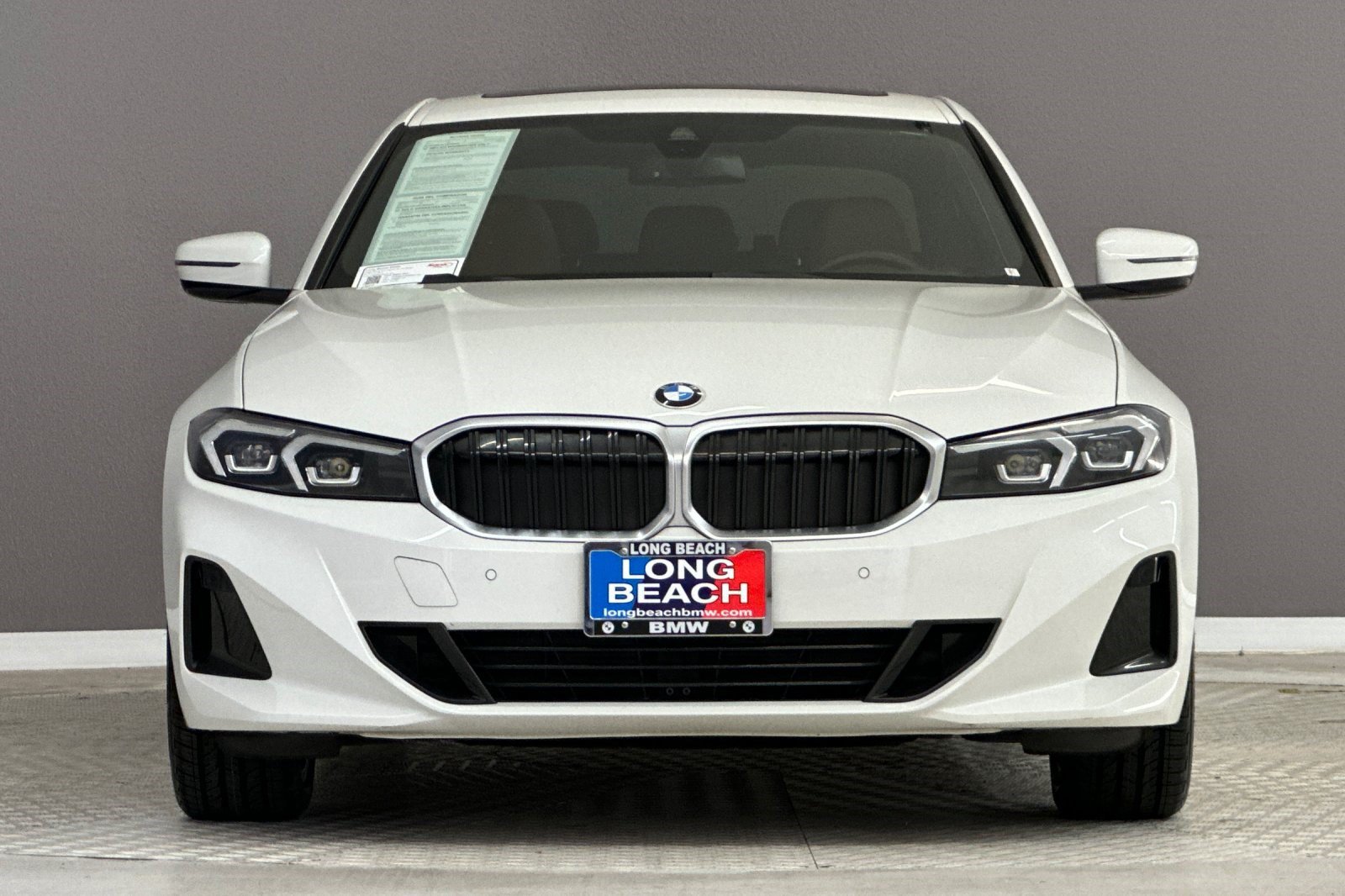 Certified 2024 BMW 330i Sedan w/ Convenience Package RWD image 5