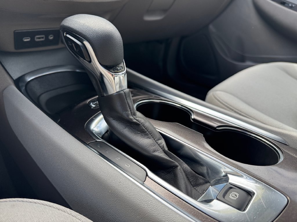 Used 2024 Chevrolet Malibu LT FWD image 29