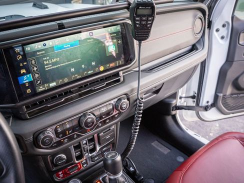 Used 2024 Jeep Wrangler Unlimited Rubicon 392 image 25