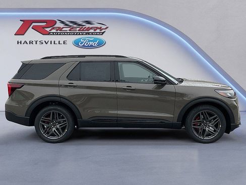 New 2026 Ford Explorer ST w/ Sun And Sound Package image 26