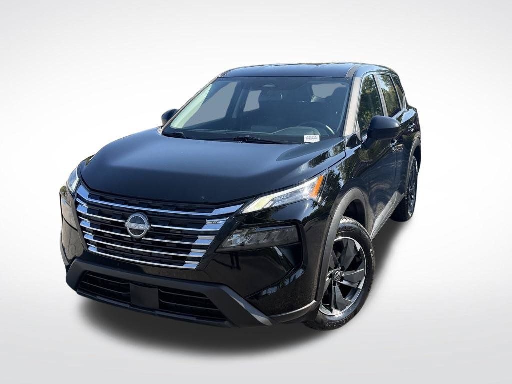 Used 2025 Nissan Rogue SV FWD image 2