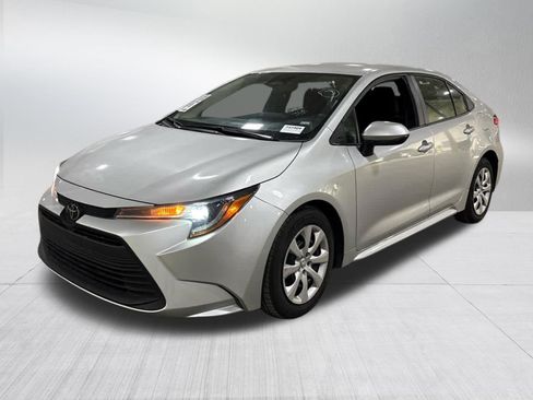 Certified 2024 Toyota Corolla LE image 3