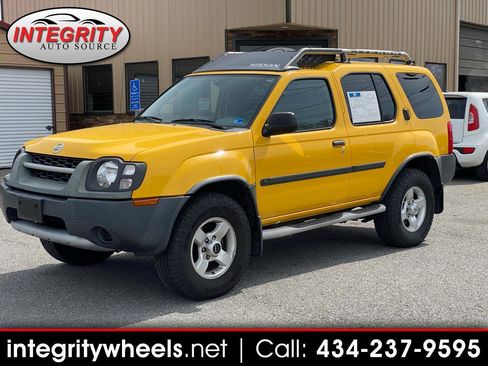Used 2004 Nissan Xterra XE image 1