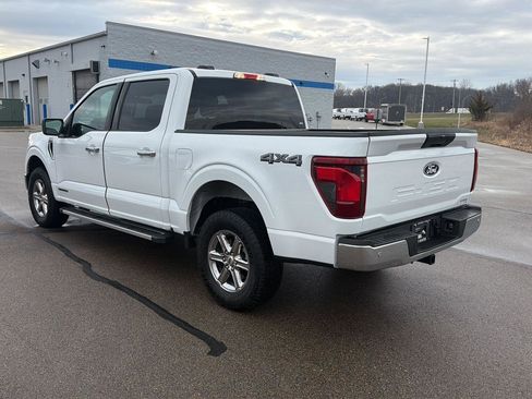 Used 2025 Ford F150 XLT w/ Equipment Group 301A Standard AWD/4WD image 3
