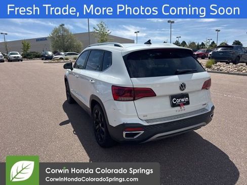 Used 2023 Volkswagen Taos SE w/ Black Wheel Package AWD/4WD image 5