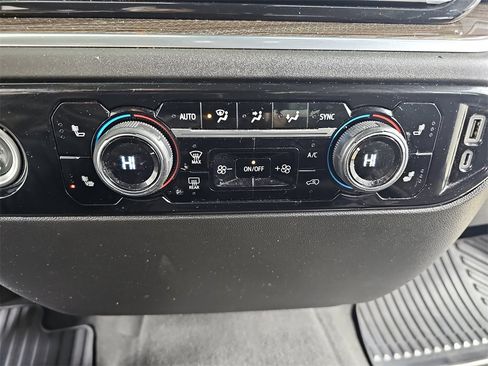 Certified 2022 Chevrolet Silverado 1500 LT image 28