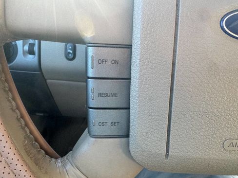 Used 2004 Ford F150 Lariat image 33