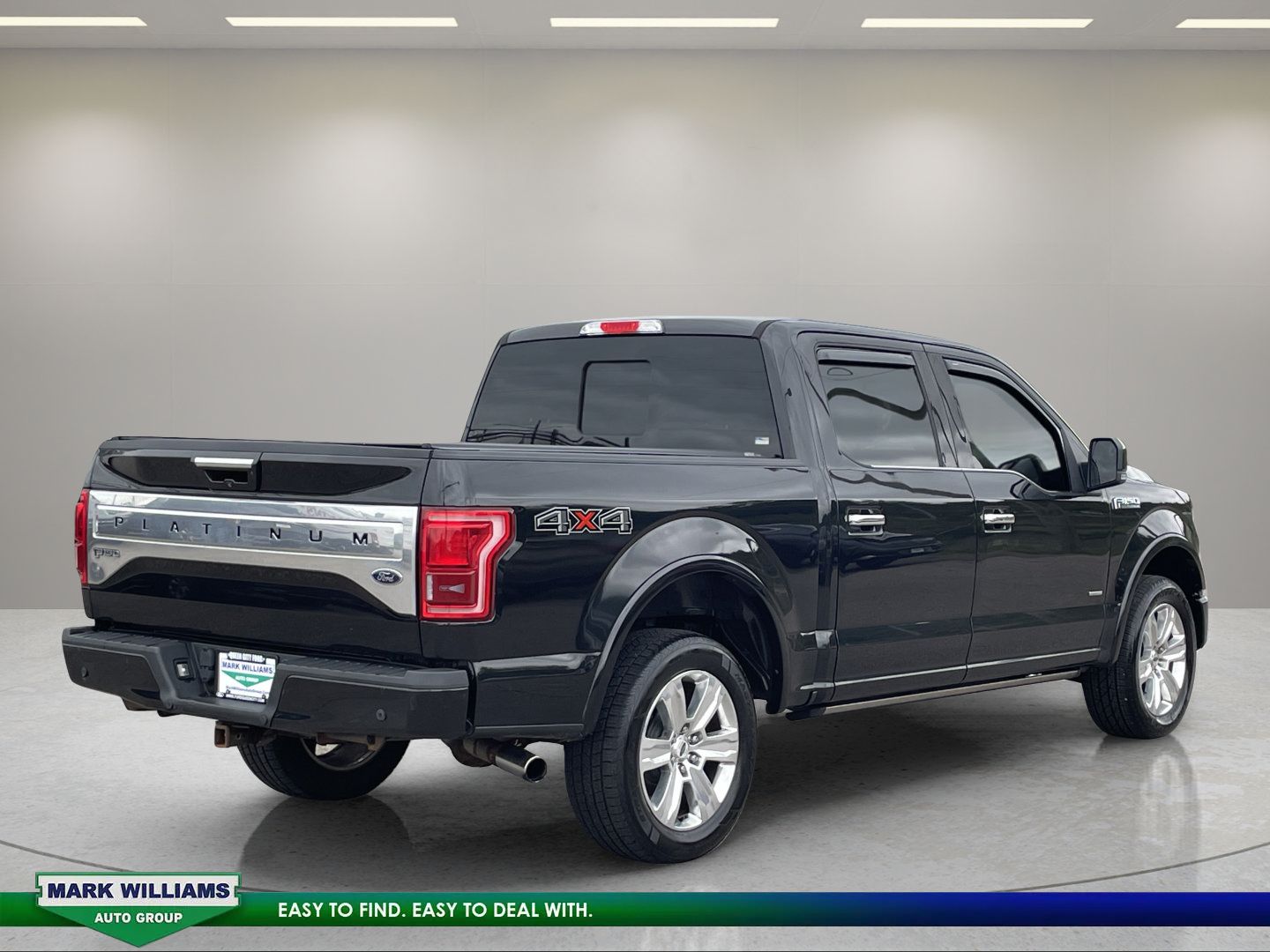 Used 2015 Ford F150 Platinum w/ Equipment Group 701A Luxury AWD/4WD image 5
