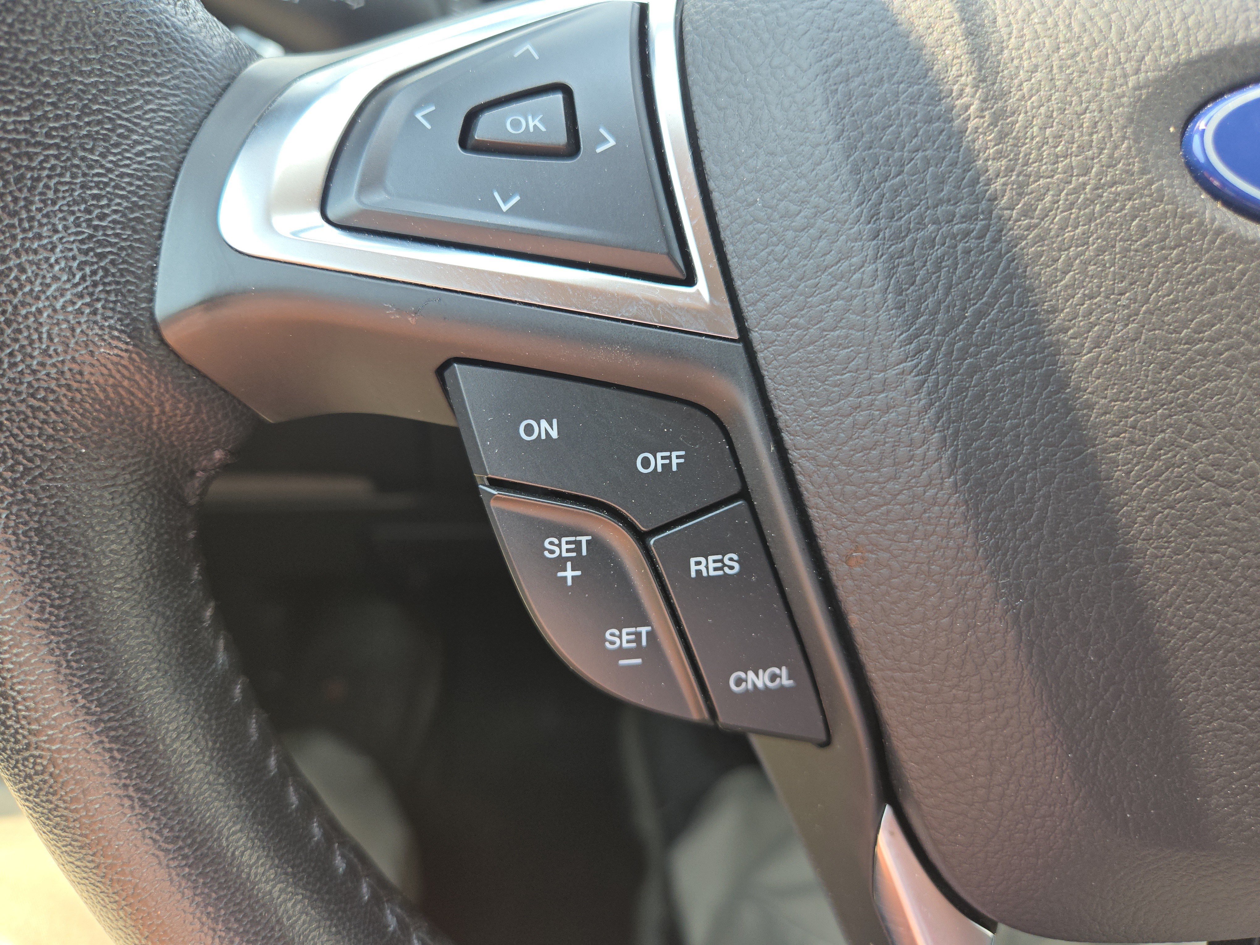 Used 2023 Ford Edge SEL AWD/4WD image 21
