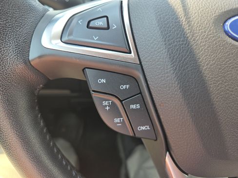 Certified 2023 Ford Edge SEL image 21