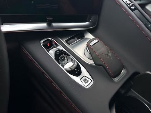 Used 2023 Chevrolet Corvette Stingray Coupe image 13