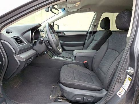 Used 2018 Subaru Outback 2.5i Premium image 13