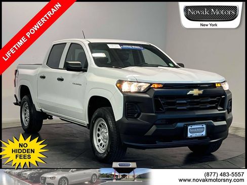 Used 2023 Chevrolet Colorado W/T w/ WT Convenience Package II AWD/4WD image 1